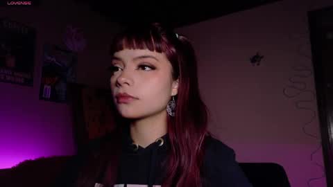     online show from 04/10/26, 04:39