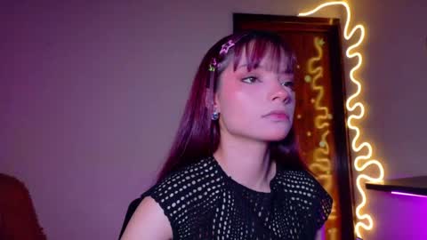 Snapshot of maryberry__ chatting on 06/10/26, 05:07 online show from 06/10/26, 05:07