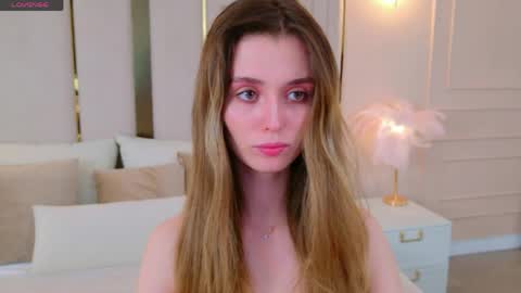 Snapshot of marybeth_snow chatting on 04/22/26, 05:14 Marybeth online show from 04/22/26, 05:14