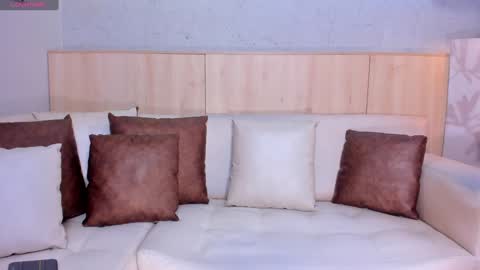   online show from 02/04/25, 12:11