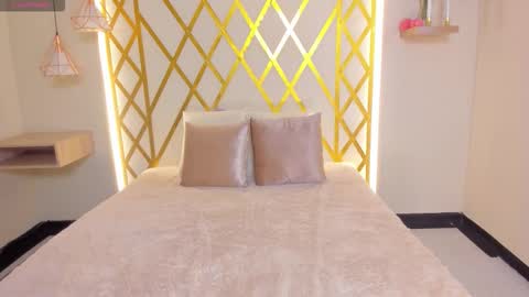   online show from 02/03/26, 01:16