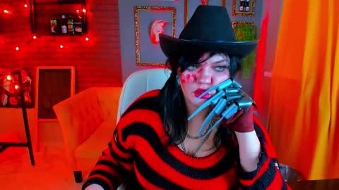 Mary online show from 10/31/25, 04:02