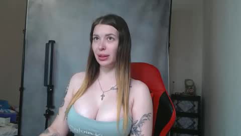 MaryHotLoves online show from 10/04/25, 08:56