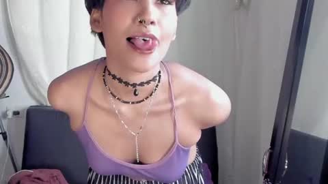 maria online show from 07/31/26, 09:03