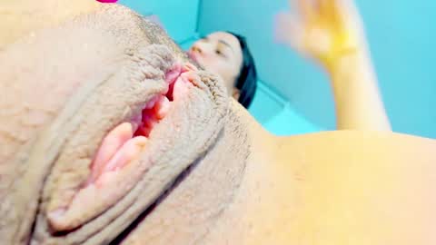 maryjoe11 online show from 12/13/24, 01:48