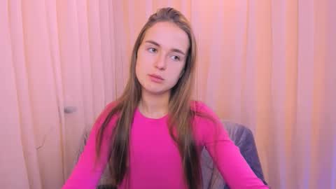 Mari online show from 11/20/25, 07:08