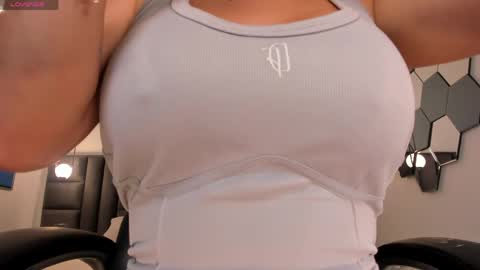 Snapshot of marylewis_ chatting on 04/24/26, 11:56 Mary online show from 04/24/26, 11:56