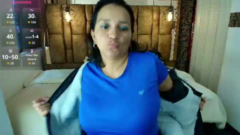 Marylin online show from 06/18/26, 07:07