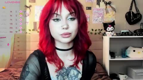 Snapshot of marynixoxo chatting on 04/01/26, 06:58 Mary x online show from 04/01/26, 06:58