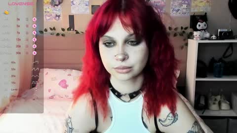 Snapshot of marynixoxo chatting on 04/02/26, 09:07 Mary x online show from 04/02/26, 09:07