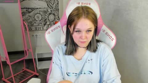 Mary online show from 03/05/25, 04:13