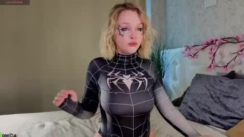 Mary online show from 04/19/26, 09:19