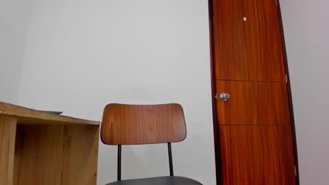 3 online show from 04/16/26, 07:58