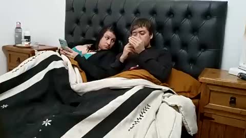 Mary y joni online show from 06/02/26, 02:02