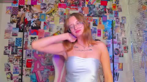 maryyy_may online show from 10/13/25, 05:57