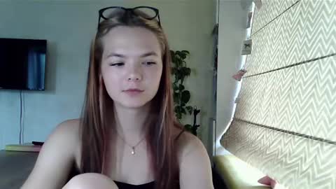 Snapshot of masakodownen chatting on 07/13/26, 09:23 Nessa online show from 07/13/26, 09:23