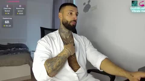 masculineguy69 online show from 10/16/25, 06:14