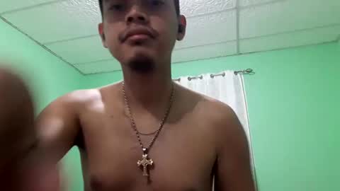 Max online show from 02/21/25, 12:27