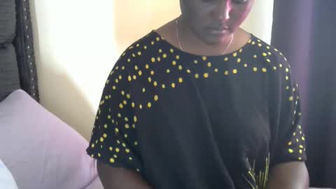 Cate online show from 10/31/25, 07:31