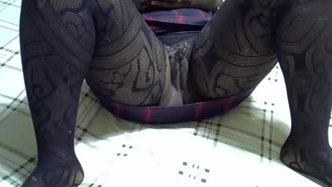 Snapshot of maseratty chatting on 04/18/26, 07:18 Cate online show from 04/18/26, 07:18