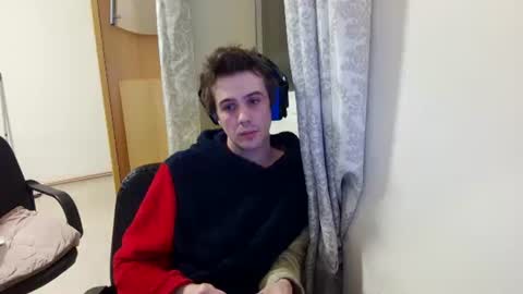 Snapshot of mash_potatoes_are_good chatting on 12/12/24, 02:48 mash_potatoes_are_good online show from 12/12/24, 02:48