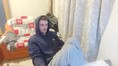 Snapshot of mash_potatoes_are_good chatting on 10/08/25, 12:30 mash_potatoes_are_good online show from 10/08/25, 12:30