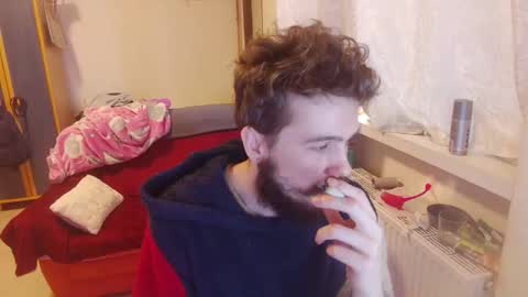 Snapshot of mash_potatoes_are_good chatting on 01/15/26, 08:08 mash_potatoes_are_good online show from 01/15/26, 08:08