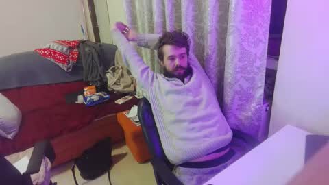 Snapshot of mash_potatoes_are_good chatting on 02/18/26, 01:56 mash_potatoes_are_good online show from 02/18/26, 01:56