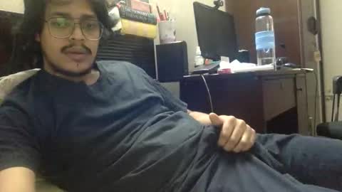 mashup2 online show from 12/04/25, 11:46