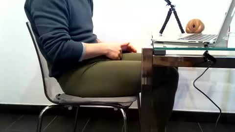 Mask07 online show from 12/18/25, 02:12