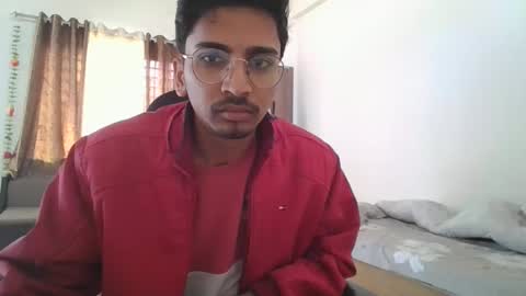 Snapshot of maskboyz2003 chatting on 01/01/25, 03:45 maskboyz2003 online show from 01/01/25, 03:45