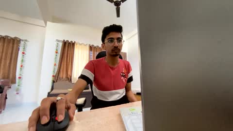 Mask Boy online show from 12/31/24, 06:27