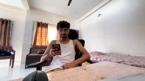 Mask Boy online show from 02/19/25, 03:28