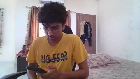 Mask Boy online show from 09/25/25, 03:32