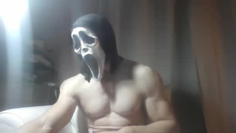 Snapshot of masked2025 chatting on 01/07/26, 01:52 masked2025 online show from 01/07/26, 01:52