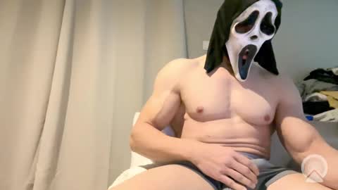 Snapshot of masked2025 chatting on 01/11/26, 10:48 masked2025 online show from 01/11/26, 10:48