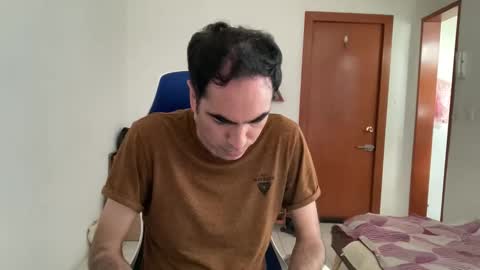 Masked Latin Noir online show from 03/04/26, 08:59