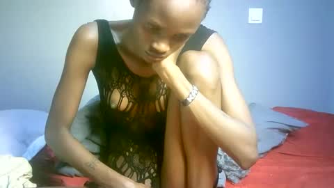 maskgang001 online show from 11/08/25, 02:12