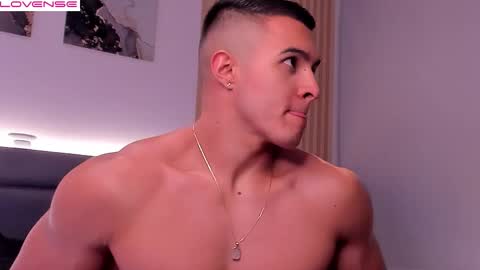 Mason Bennet online show from 11/05/25, 11:16