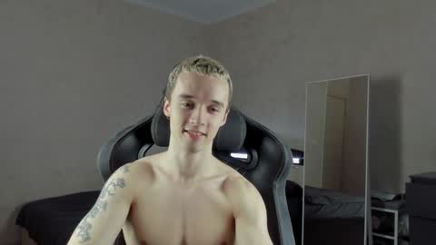 Snapshot of mason_warhol chatting on 12/11/24, 12:44 Mason online show from 12/11/24, 12:44