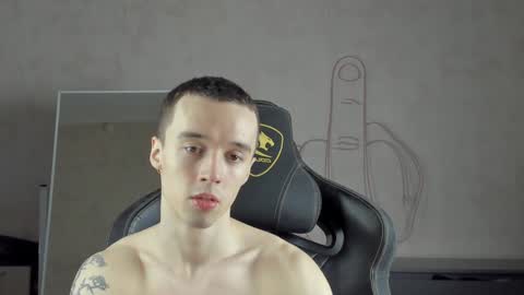 Snapshot of mason_warhol chatting on 01/06/25, 01:09 Mason online show from 01/06/25, 01:09