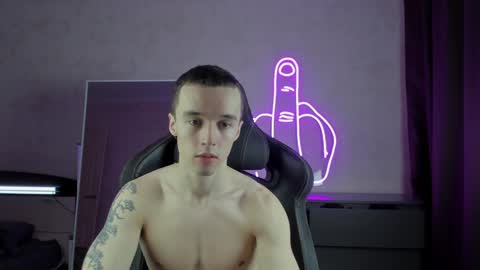 Snapshot of mason_warhol chatting on 01/10/25, 04:22 Mason online show from 01/10/25, 04:22