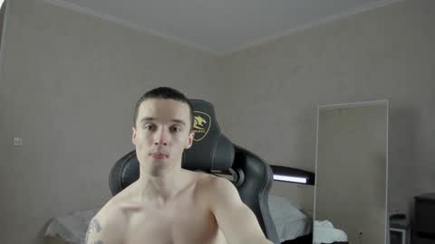 Snapshot of mason_warhol chatting on 01/12/25, 05:54 Mason online show from 01/12/25, 05:54