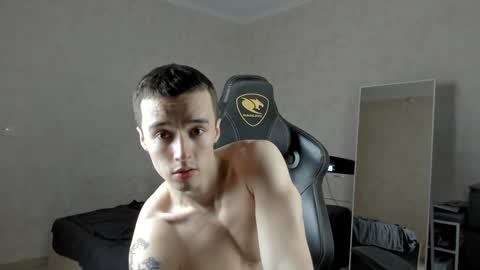 Snapshot of mason_warhol chatting on 01/19/25, 06:21 Mason online show from 01/19/25, 06:21