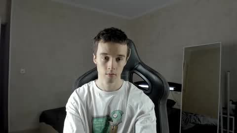 Snapshot of mason_warhol chatting on 02/13/25, 08:24 Mason online show from 02/13/25, 08:24