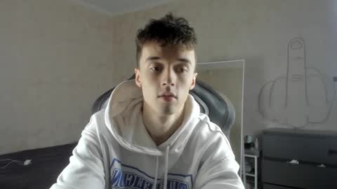 Snapshot of mason_warhol chatting on 09/28/25, 02:28 Mason online show from 09/28/25, 02:28