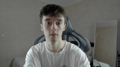 Snapshot of mason_warhol chatting on 02/11/26, 05:40 Mason online show from 02/11/26, 05:40