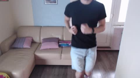 massage_mike online show from 04/23/26, 02:41