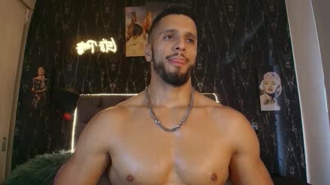 massimo_greco2 online show from 02/09/26, 10:14