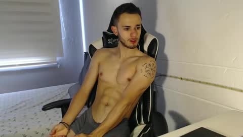 Snapshot of massimo_jiovano chatting on 01/23/25, 03:32 massimo online show from 01/23/25, 03:32